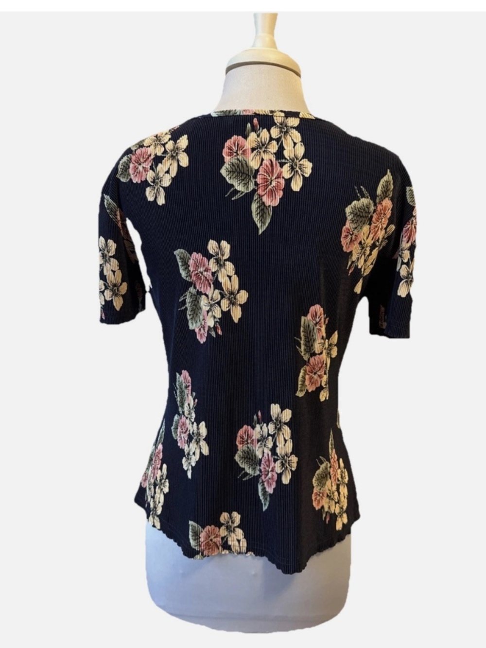 Jaipur Floral On Black Tee View 3